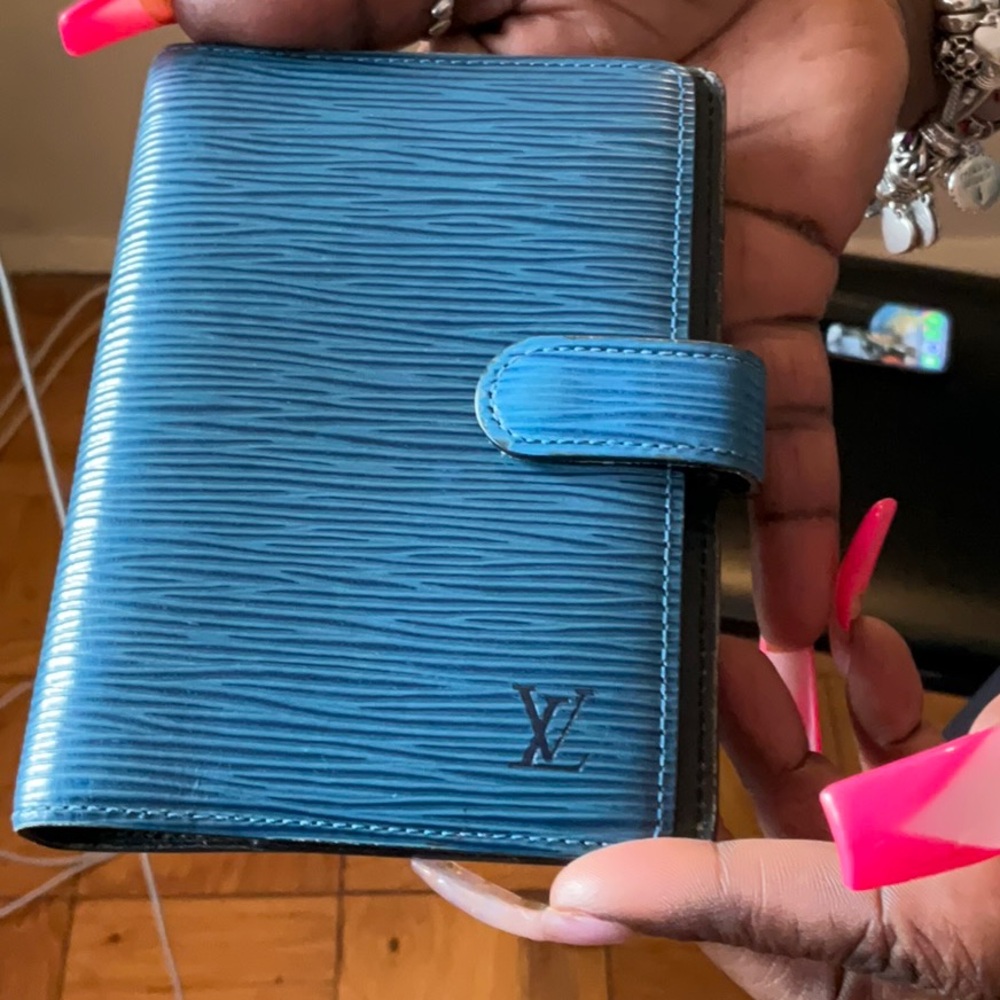 Lv Blue Agenda